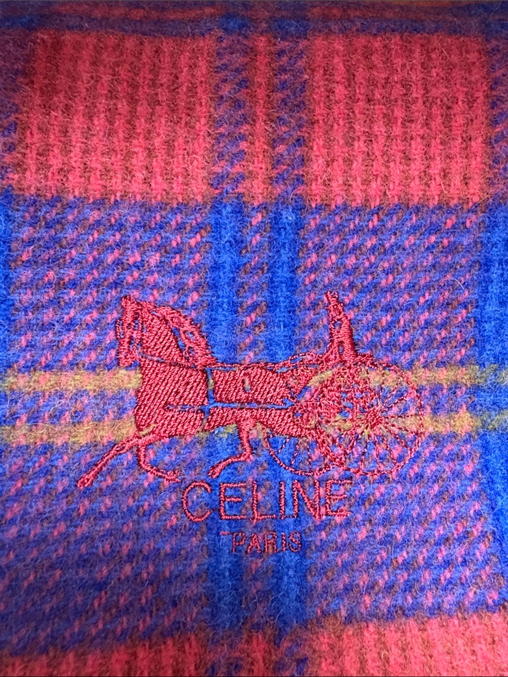 New *CELINE *Vintage Plaid Wool 100% Scarf in Red & Blue with Embroidered Logo - Picture 3 of 10